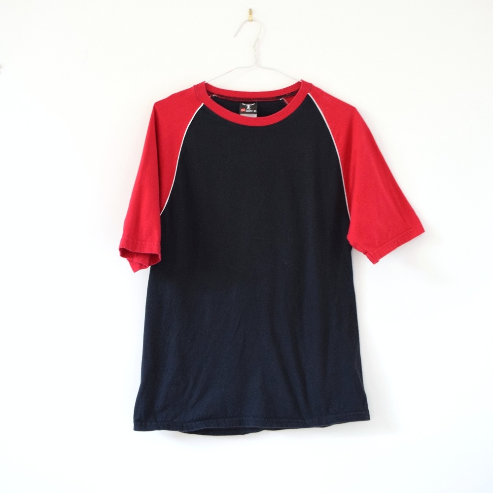 HANES Black & Red Beefy-T Cotton Baseball Style T-Shirt | Size S